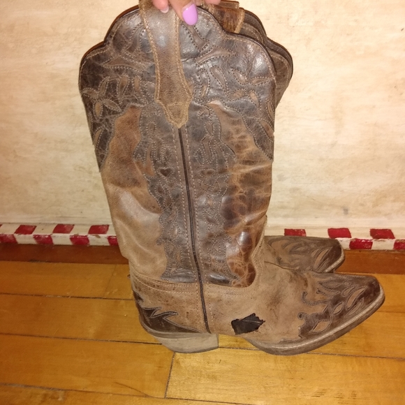 Rawhide Women's Cowboy Boots - Picture 2 of 4